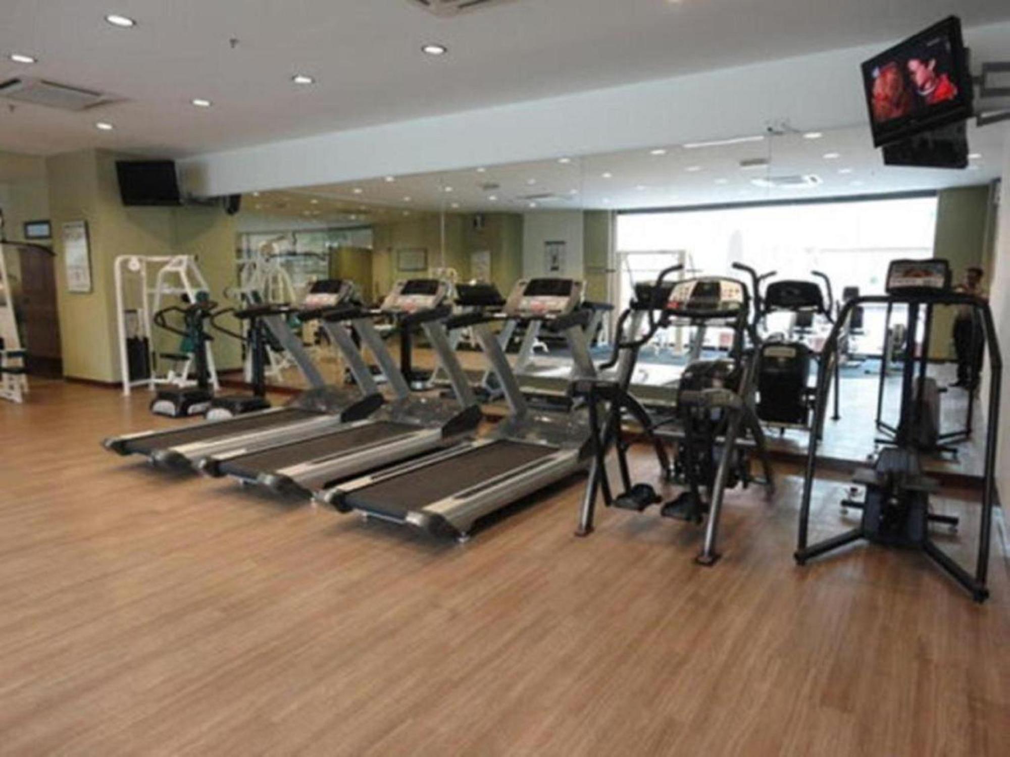 Apartment Vacation At Times Square Kl *